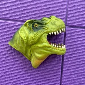 Streamline imagined stretchy textured dinosaur hand puppet head w/teeth